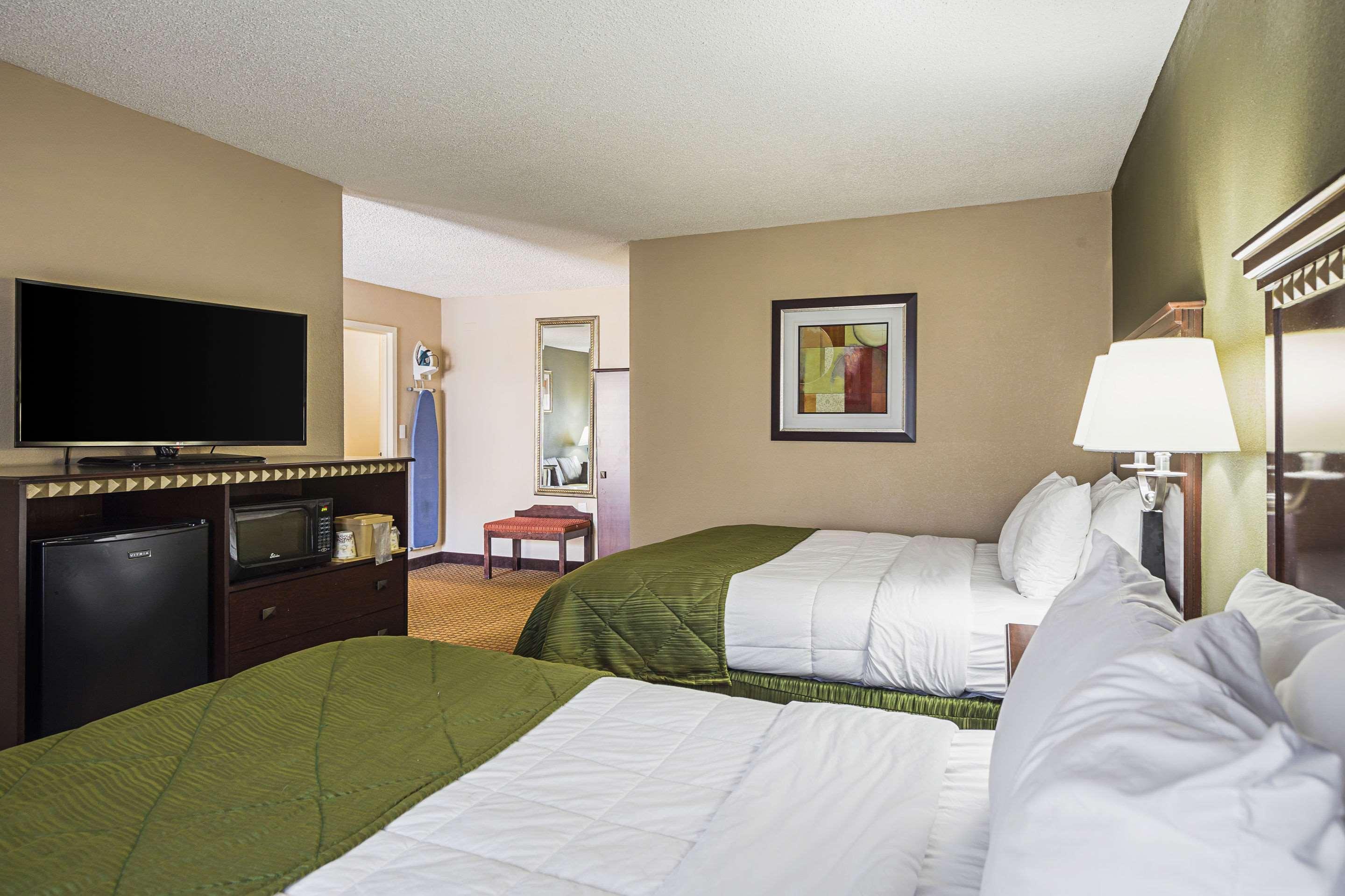 Quality Inn & Suites Greenville - Haywood Mall Eksteriør bilde