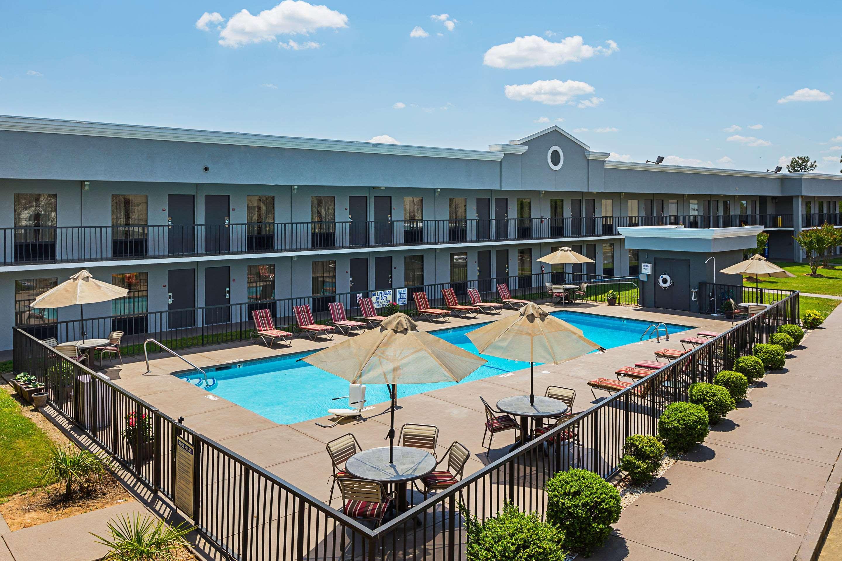 Quality Inn & Suites Greenville - Haywood Mall Eksteriør bilde