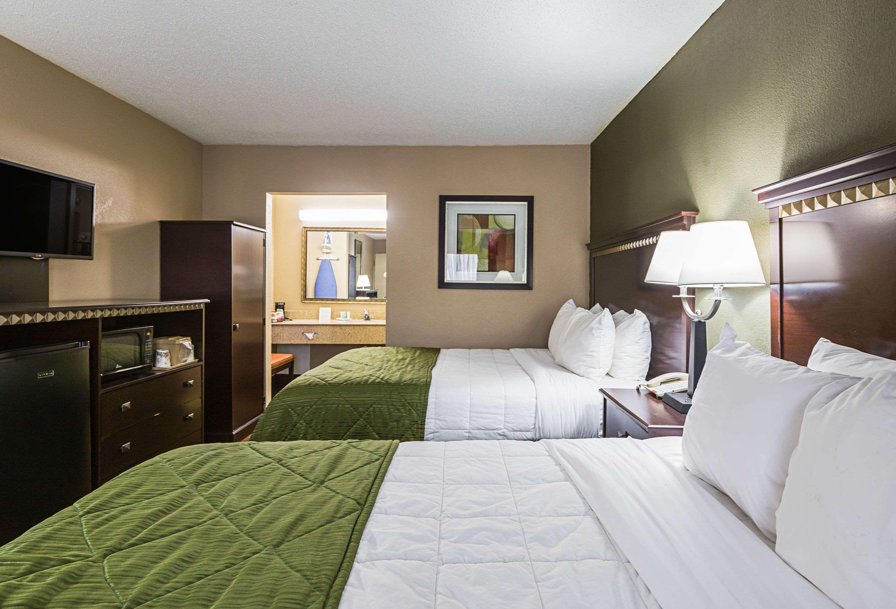 Quality Inn & Suites Greenville - Haywood Mall Eksteriør bilde