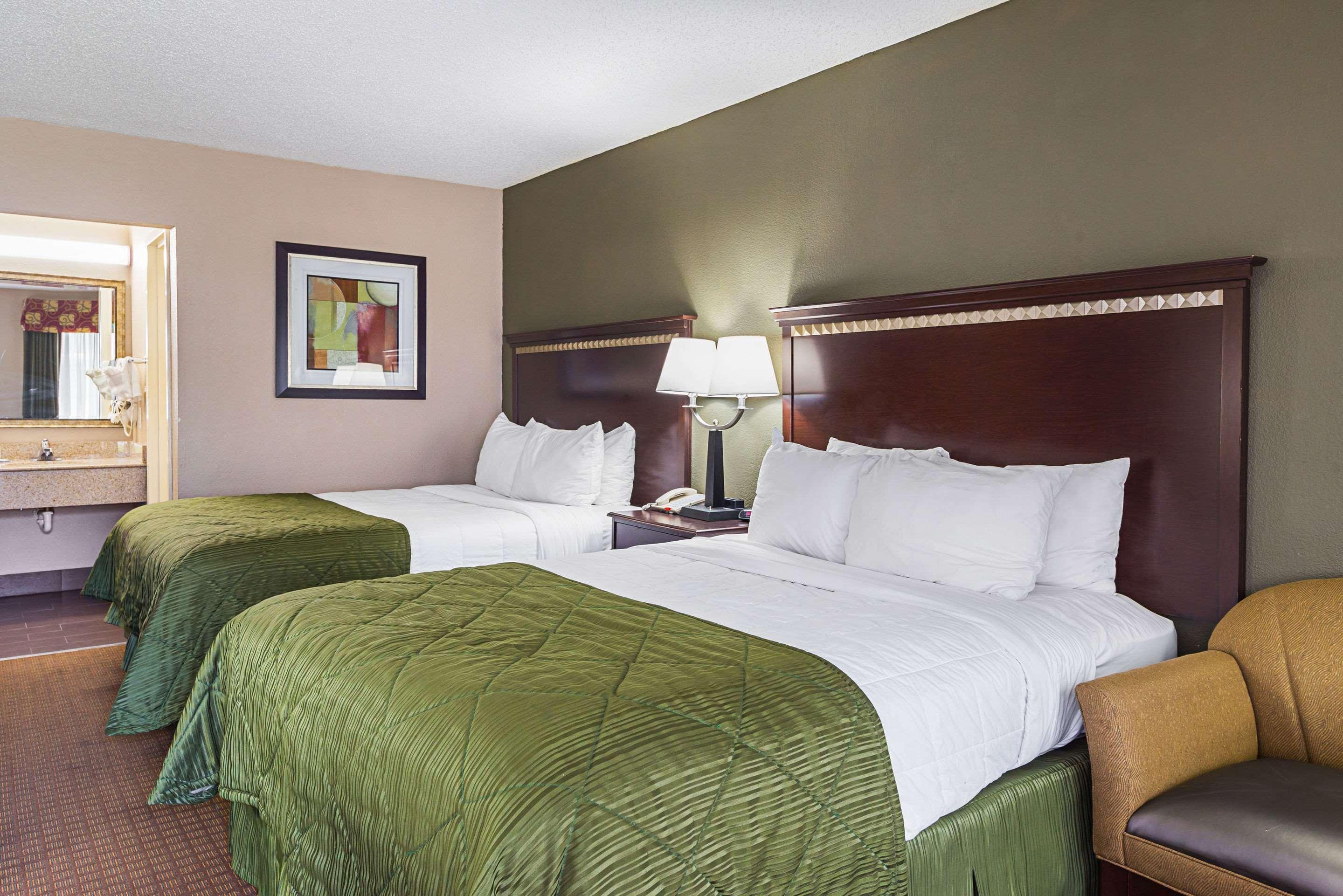 Quality Inn & Suites Greenville - Haywood Mall Eksteriør bilde
