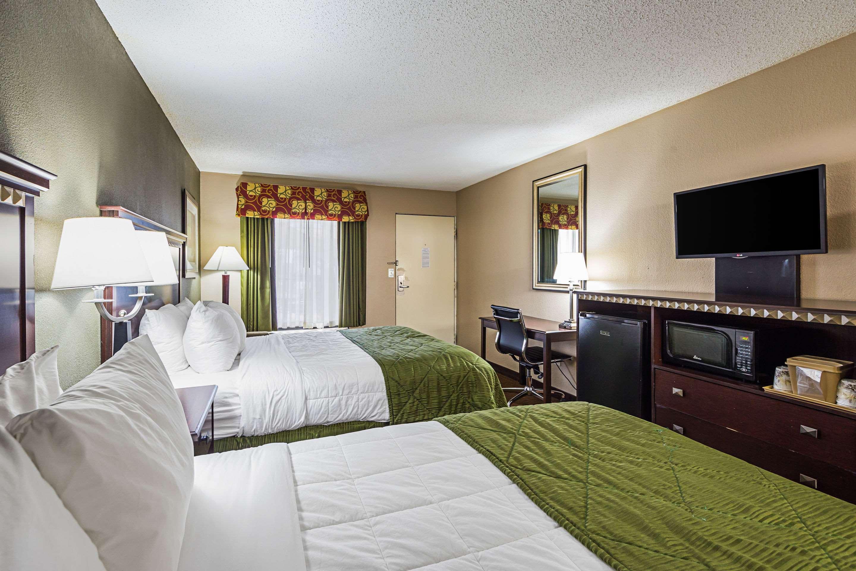 Quality Inn & Suites Greenville - Haywood Mall Eksteriør bilde