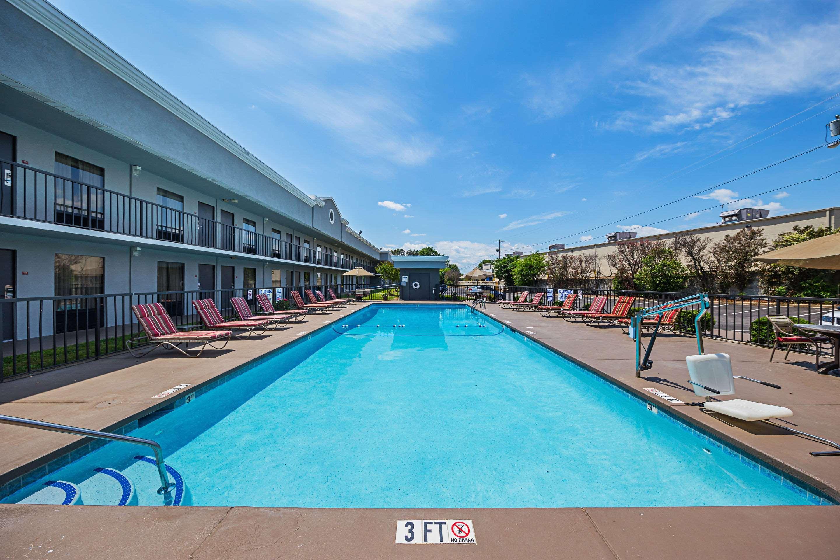 Quality Inn & Suites Greenville - Haywood Mall Eksteriør bilde