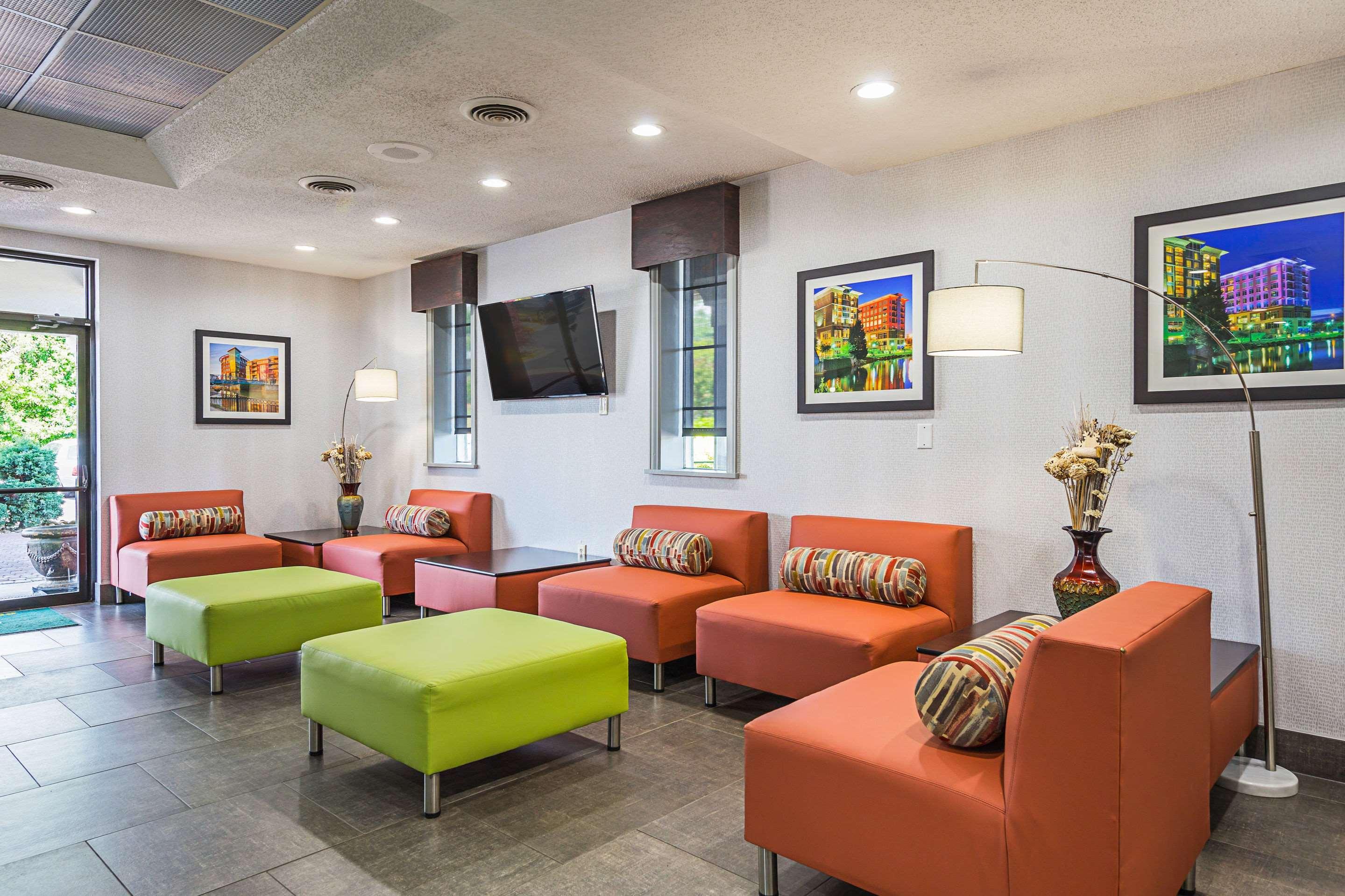 Quality Inn & Suites Greenville - Haywood Mall Eksteriør bilde