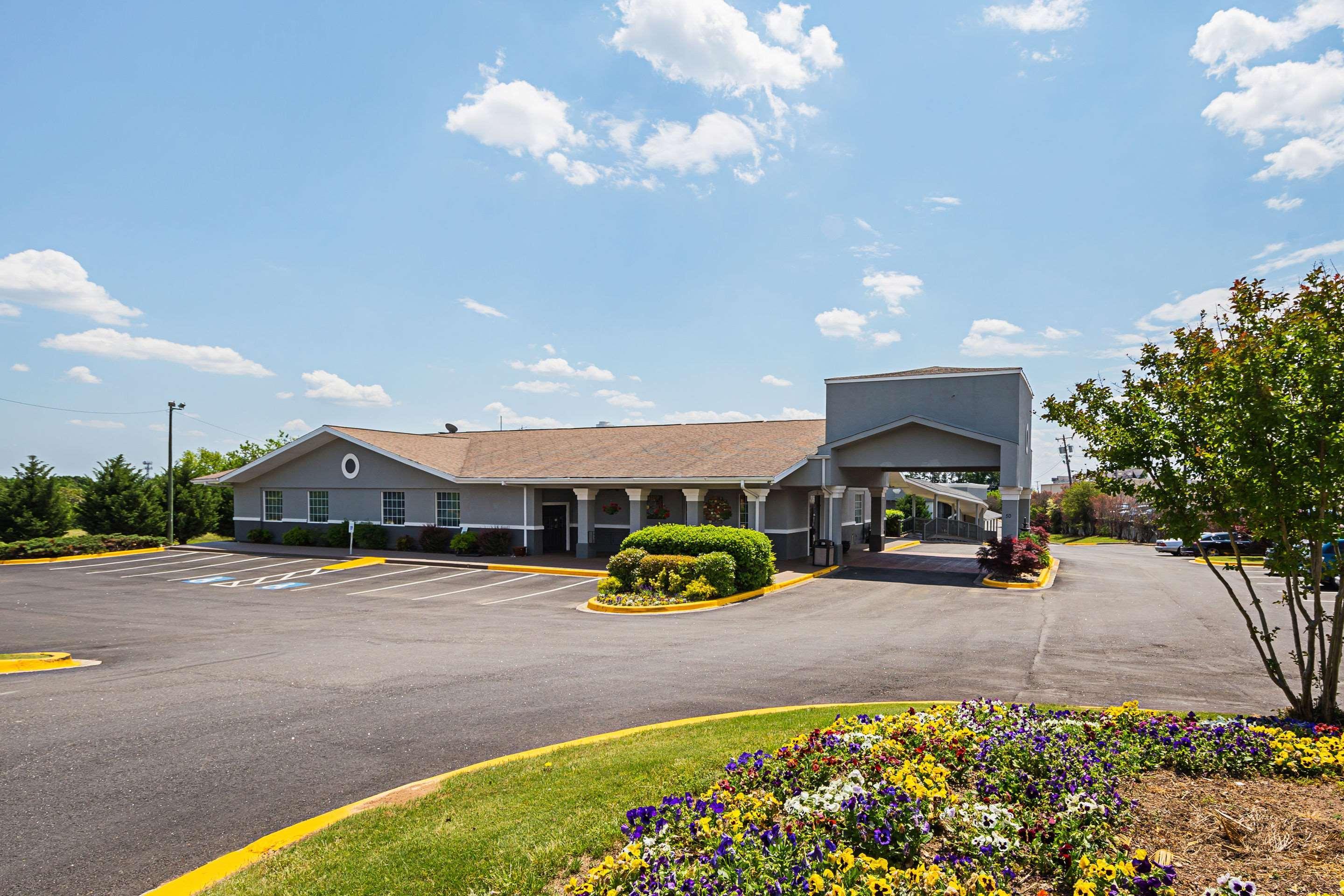 Quality Inn & Suites Greenville - Haywood Mall Eksteriør bilde